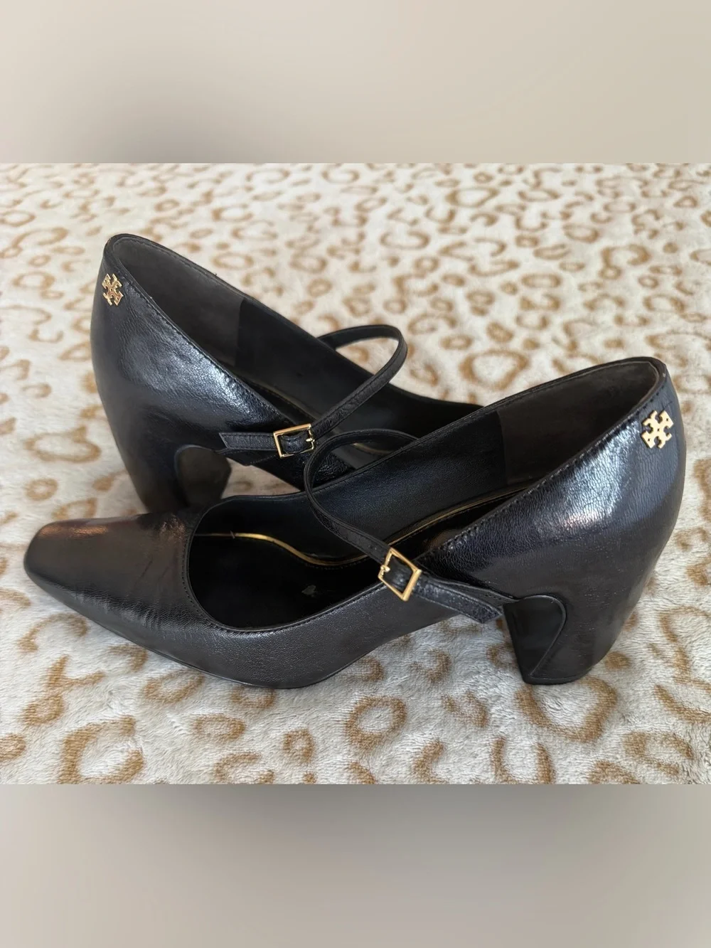 Tory Burch Banana Mary Jane Pump Black Goat Leather Women’s Size: 5.5M